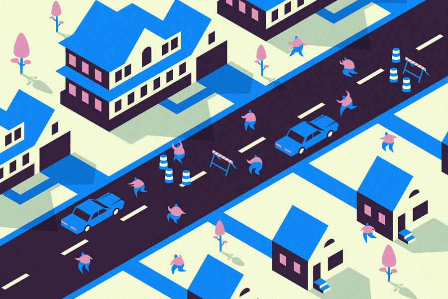 Socioeconomic divide on the same street.
